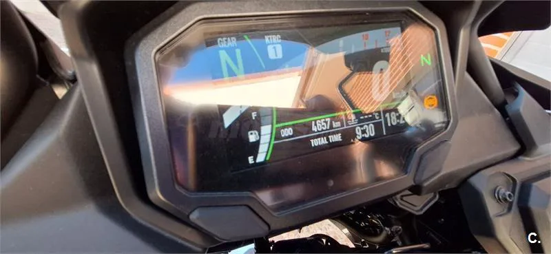 Kawasaki Versys – Vista 5