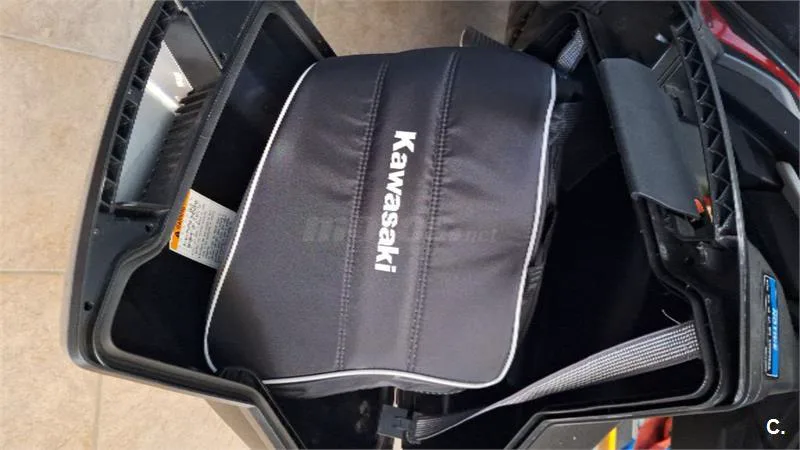 Kawasaki Versys – Vista 8