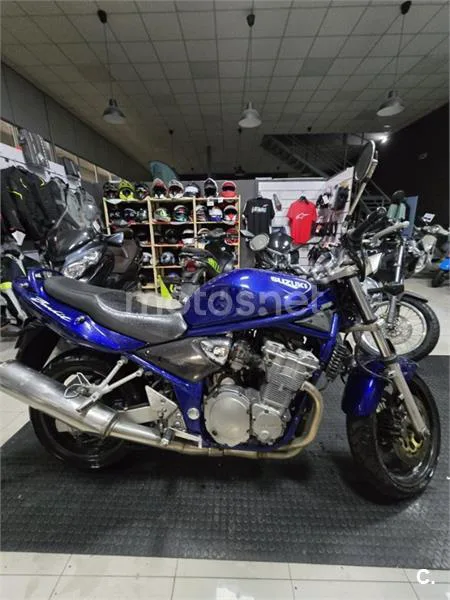 Suzuki Bandit 600 – Vista 4