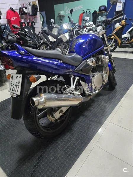 Suzuki Bandit 600 – Vista 5