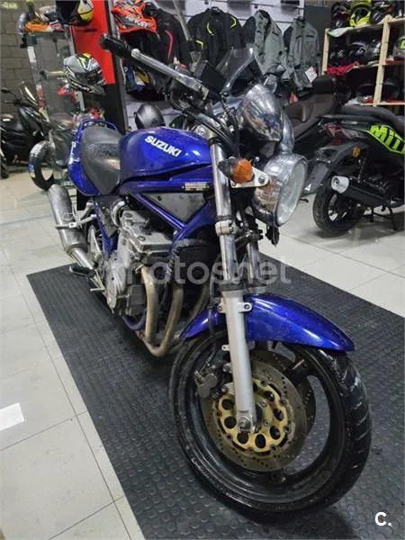 Suzuki Bandit 600 – Vista 7