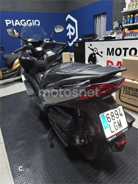 Kymco Grand Dink 300 – Vista 5