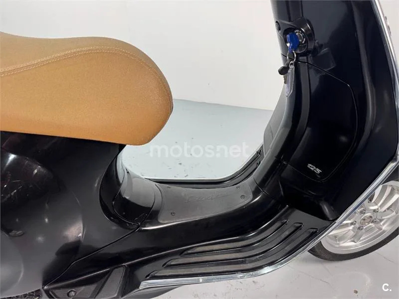 Vespa Primavera – Vista 7
