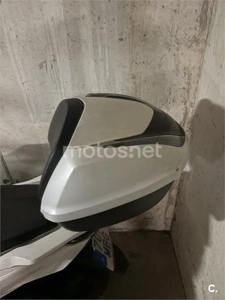 Honda PCX 125 – Vista 2