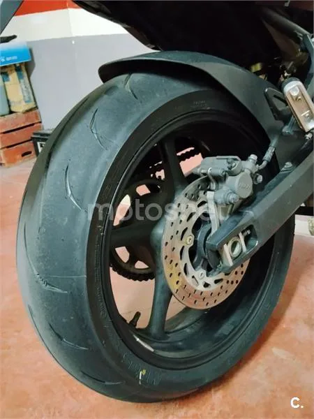 Yamaha FZ6 S S2 – Vista 4