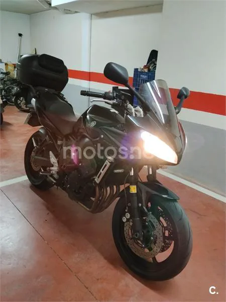 Yamaha FZ6 S S2 – Vista 7
