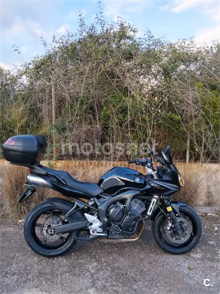 Yamaha FZ6 S S2 – Vista 9