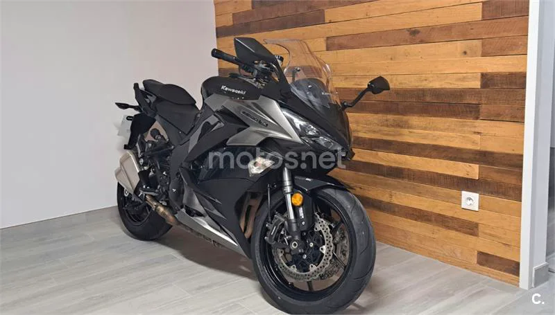 Kawasaki Z 1000 SX – Vista 11