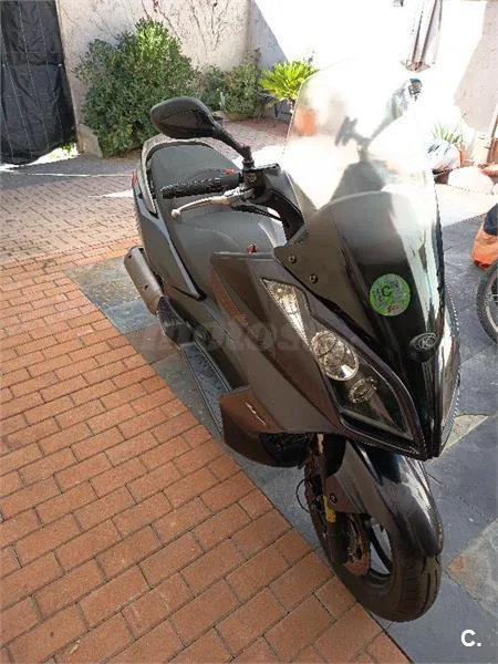 Kymco Super Dink 125i – Vista 2
