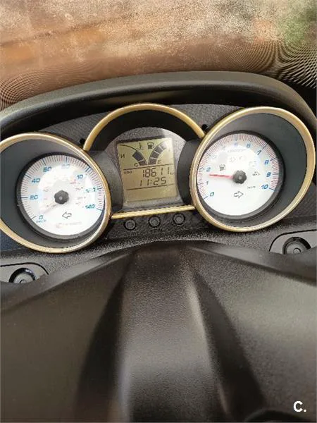 Kymco Super Dink 125i – Vista 4