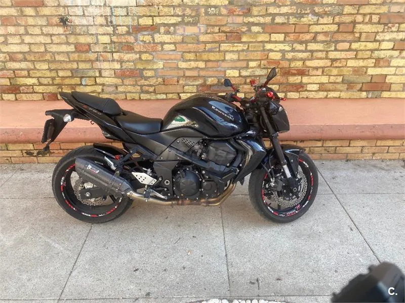 Kawasaki Z 750 – Vista 2