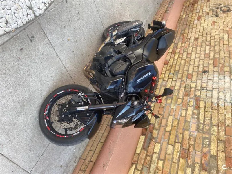 Kawasaki Z 750 – Vista 3