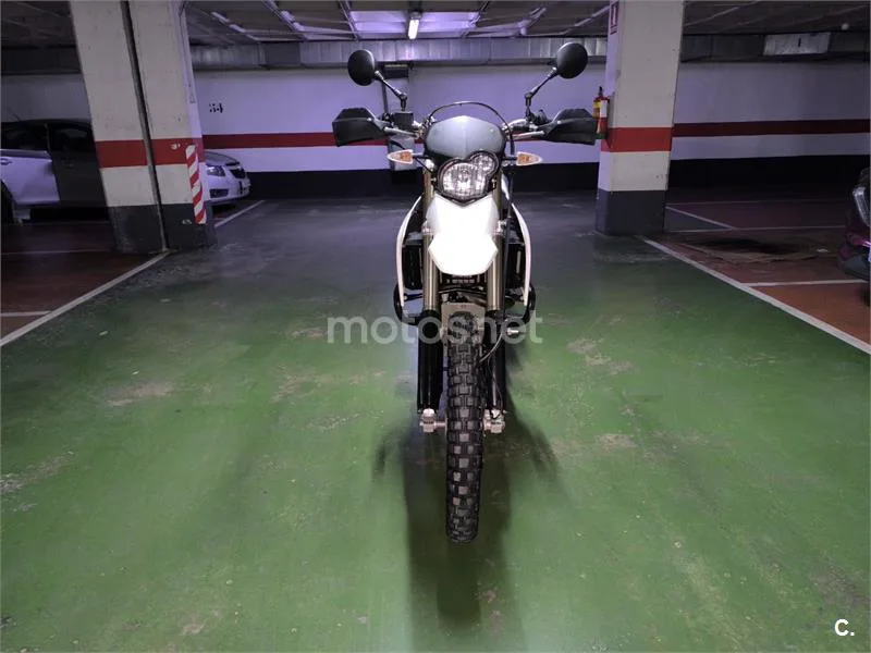 BMW G 650 XChallenge – Vista 3