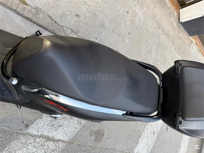 Honda SH 300i ABS – Vista 5