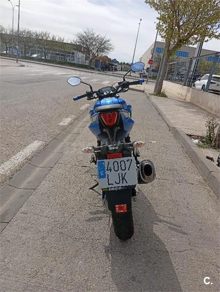 Suzuki GSX-S125 - Vista 5