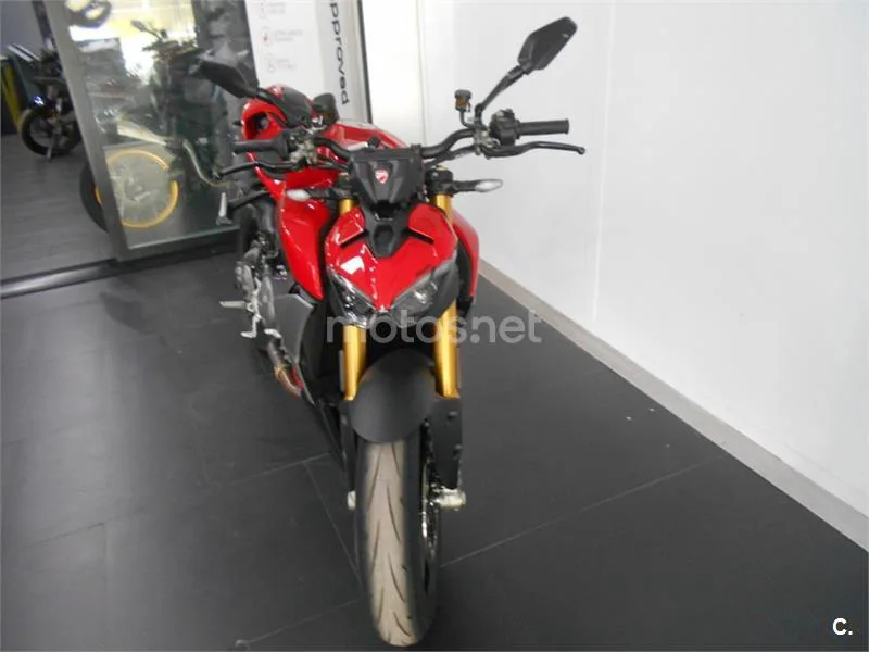 Ducati Streetfighter V2 – Vista 3