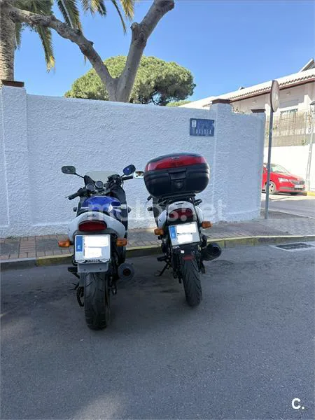 Suzuki GS 500F – Vista 7