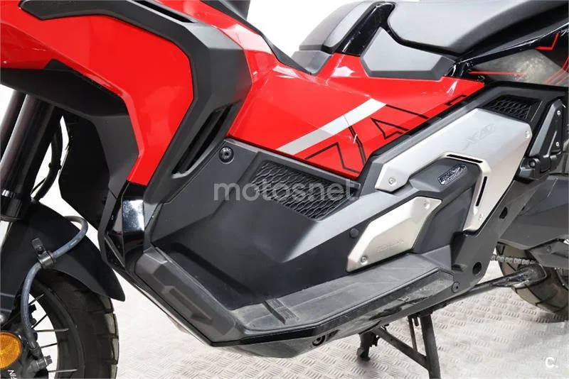Honda X-ADV – Vista 13