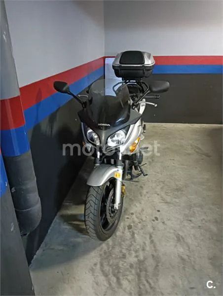 Honda CBF 600 SA – Vista 4