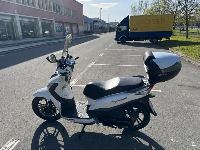 SYM Symphony ST 125 – Vista 2