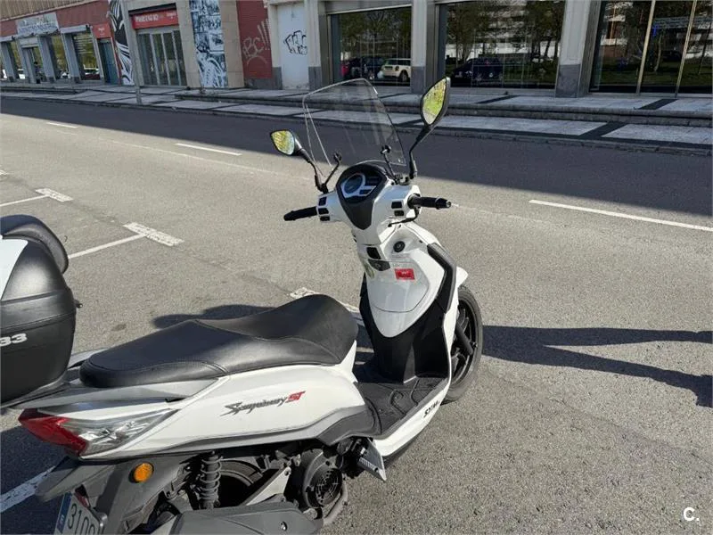 SYM Symphony ST 125 – Vista 5
