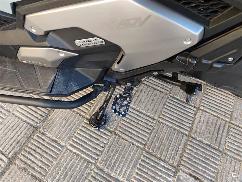 Honda X-ADV – Vista 4