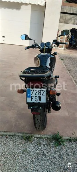 Suzuki GS 500 – Vista 6