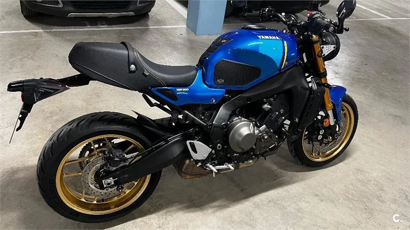 Yamaha XSR900 – Vista 2