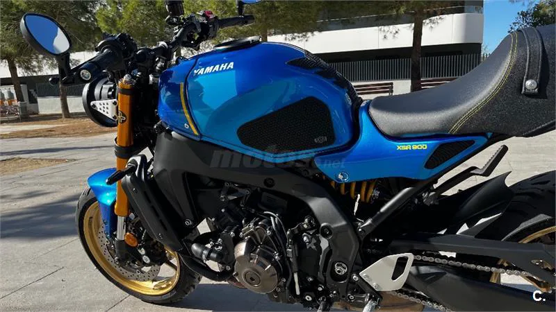Yamaha XSR900 – Vista 4