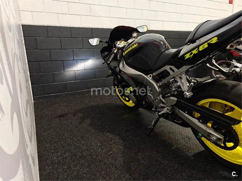 Kawasaki Ninja ZX-6R – Vista 6