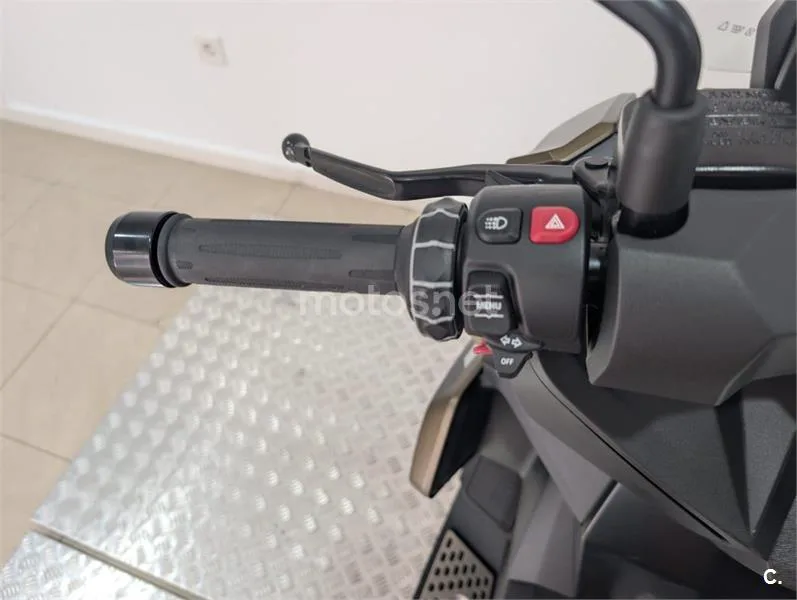BMW C 400 X – Vista 10
