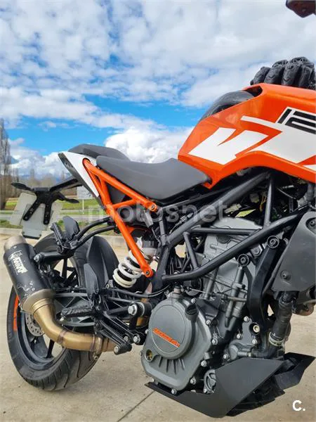 KTM 125 – Vista 4