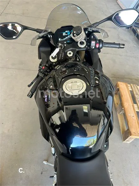 BMW S 1000 RR – Vista 4