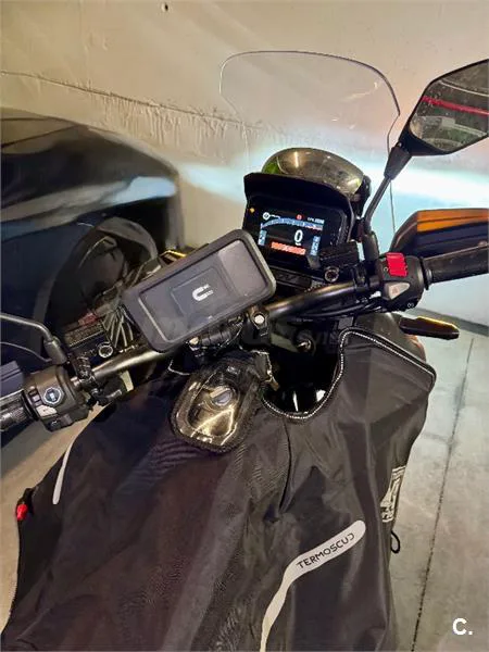 Honda ADV 350 – Vista 6