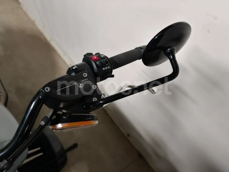 BMW R 18 - Vista 15