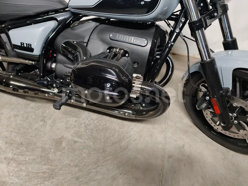 BMW R 18 - Vista 8