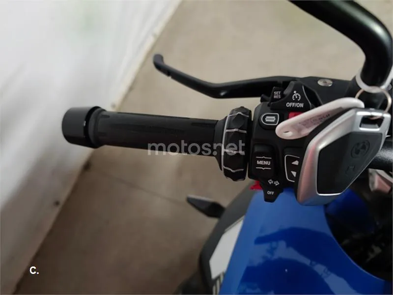 BMW R 1300 R – Vista 12
