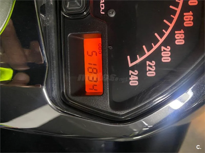Suzuki Intruder M1800R – Vista 2