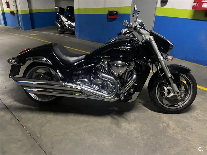 Suzuki Intruder M1800R – Vista 6