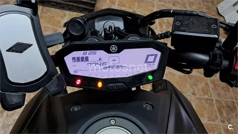 Yamaha MT-07 – Vista 5