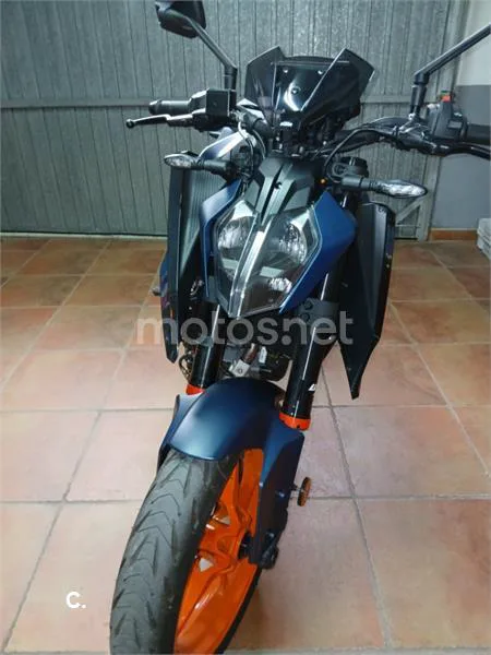KTM 125 – Vista 7