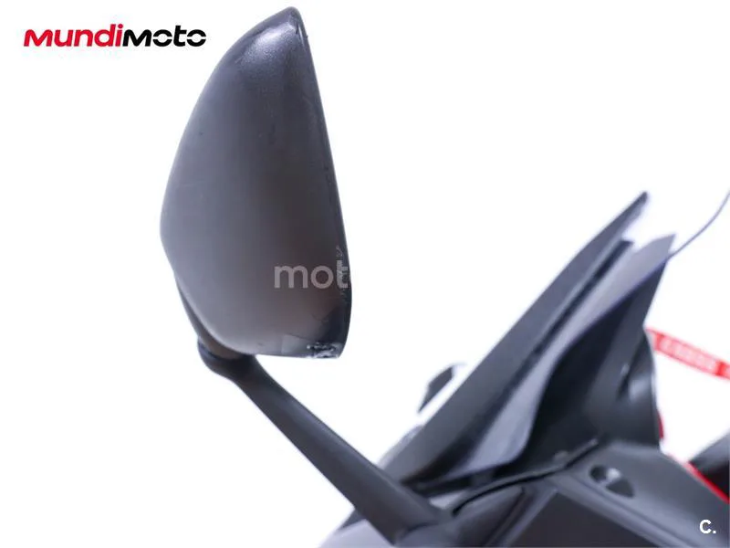 Yamaha TMAX 560 – Vista 18