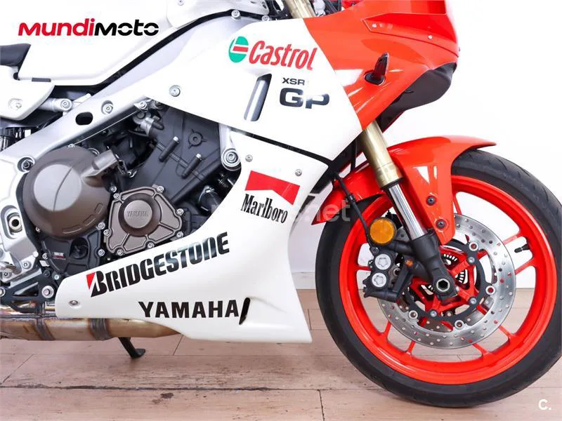 Yamaha XSR 900 GP – Vista 15