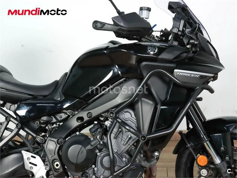 Yamaha Tracer 9 – Vista 24