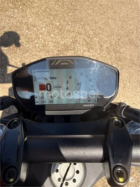 Ducati Monster – Vista 7