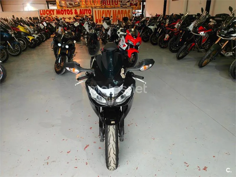 Honda CBR 1000 RR Fireblade – Vista 11