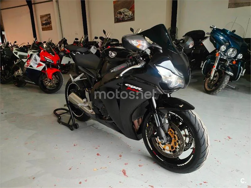 Honda CBR 1000 RR Fireblade – Vista 4
