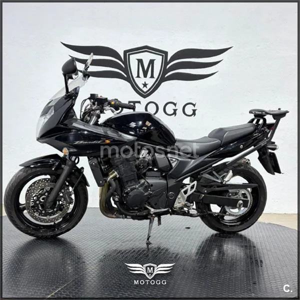 Suzuki Bandit 650 S – Vista 5