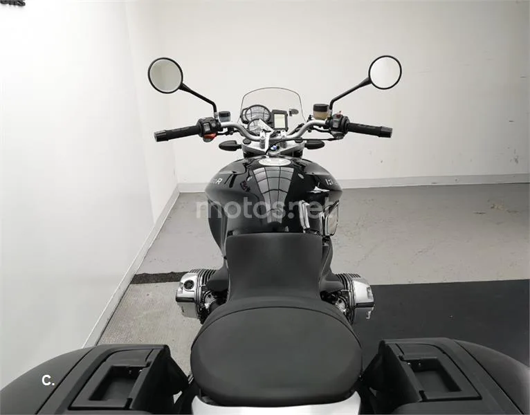 BMW R 1200 R – Vista 7