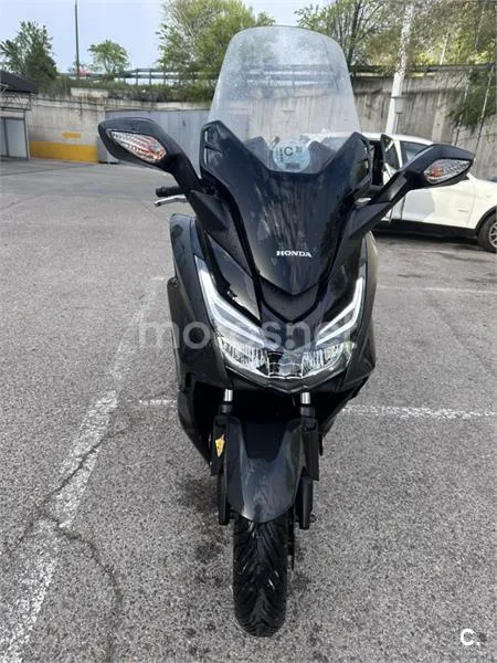 Honda Forza 125 – Vista 2